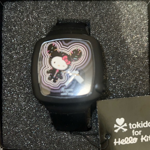 Tokidoki X Hello Kitty rare vintage watch - Picture 1 of 6